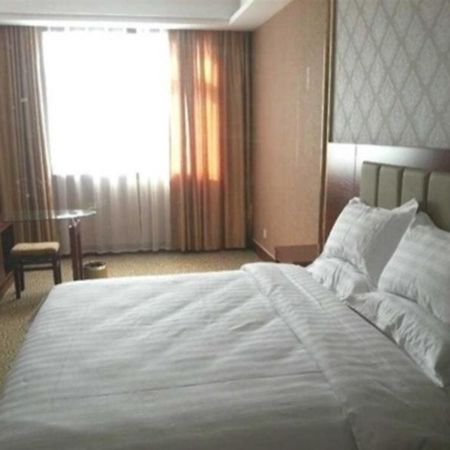 Kunlun Leju Business Hotel Pingdingshan Ruzhou City Dış mekan fotoğraf